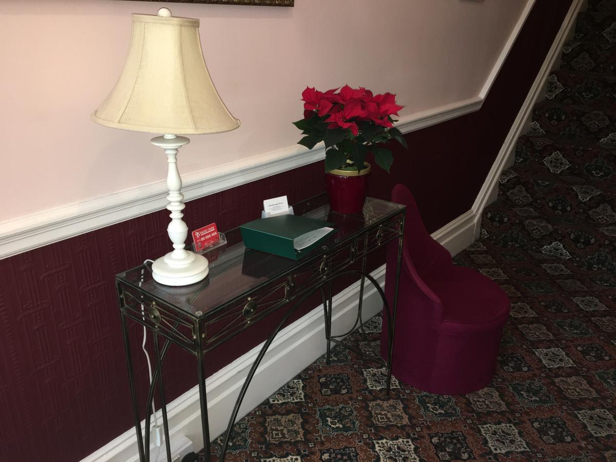 Ellenborough House Bed & Breakfast เซาธ์แธมป์ตัน ภายนอก รูปภาพ